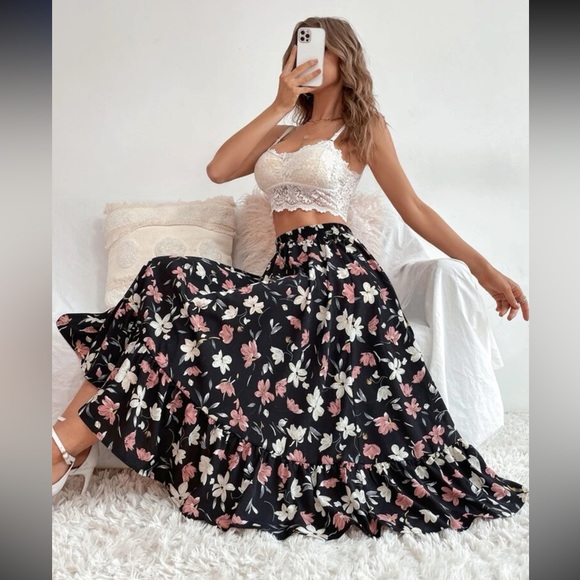 Floral Midi Skirt Ruffle Hem M - Picture 2 of 6